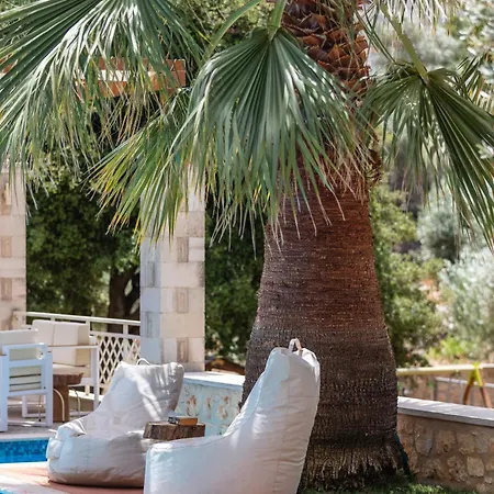 Saridakis Villa, A Multi-generational Retreat, By Thinkvilla *